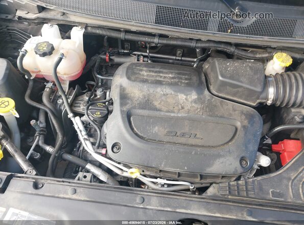 2C4RC1BG5RR136576 2024 CHRYSLER PACIFICA Black Вид ззаду