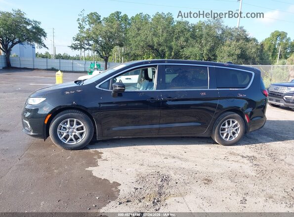 2C4RC1BG5RR147075 2024 CHRYSLER PACIFICA Black Widok wnętrza 360 stopni