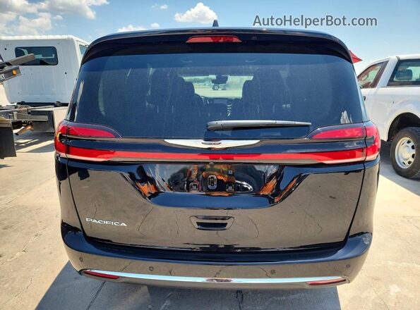 2C4RC1BG5RR165186 2024 CHRYSLER PACIFICA Черный Вид сзади