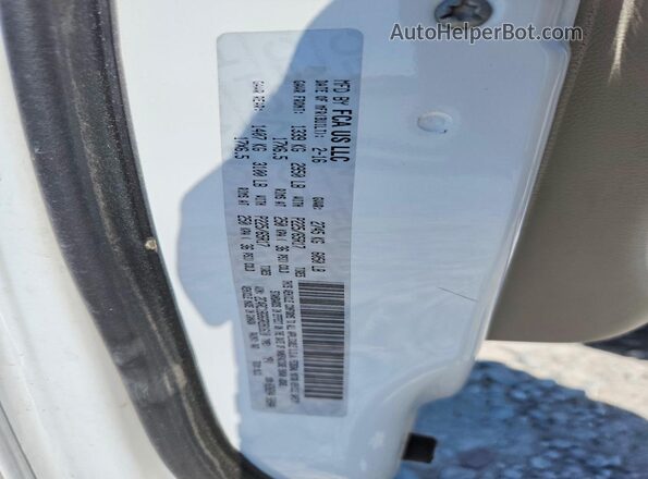 2C4RC1BG6GR281610 2016 CHRYSLER TOWN White VIN კოდის სტიკერის ხედი