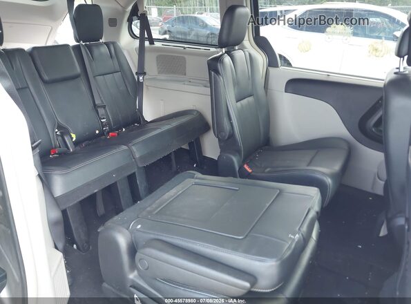 2C4RC1BG6GR283339 2016 CHRYSLER TOWN & COUNTRY Серый Вид наклейки с VIN-кодом