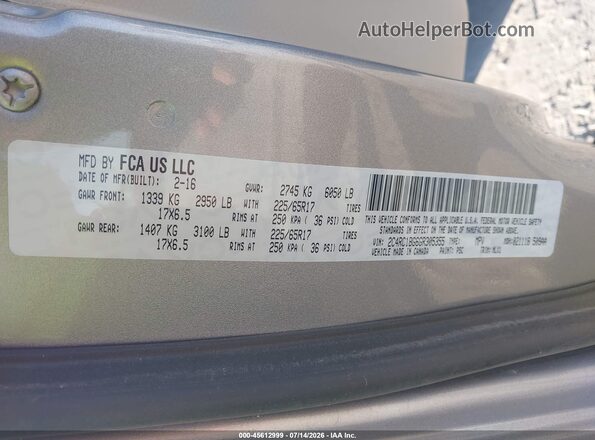 2C4RC1BG6GR305355 2016 CHRYSLER TOWN & COUNTRY Silver Engine compartment view