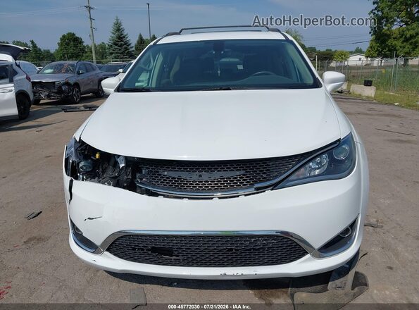 2C4RC1BG6HR520736 2017 CHRYSLER PACIFICA White Vista del cuadro de instrumentos