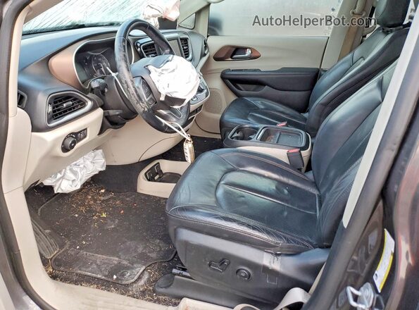 2C4RC1BG6JR118947 2018 CHRYSLER PACIFICA Gray Սալոնի դիմացի տեսք