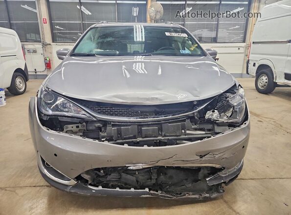 2C4RC1BG6LR121124 2020 CHRYSLER PACIFICA Silver Widok z przodu
