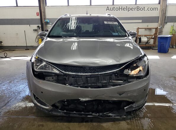 2C4RC1BG6LR121124 2020 CHRYSLER PACIFICA Silver Widok wnętrza 360 stopni