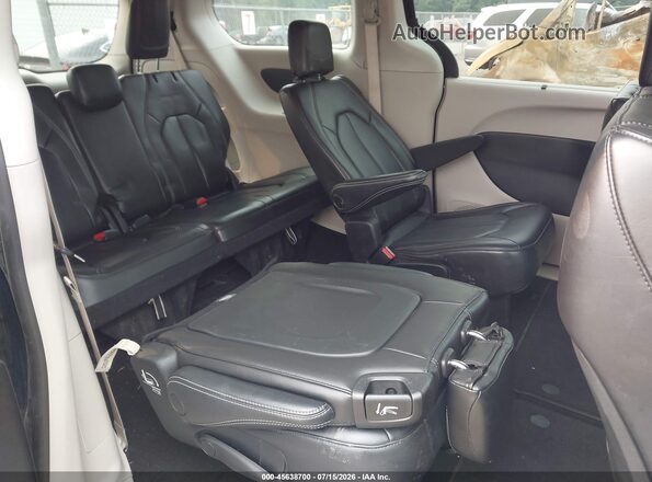 2C4RC1BG6PR631897 2023 CHRYSLER PACIFICA Синий Вид наклейки с VIN-кодом