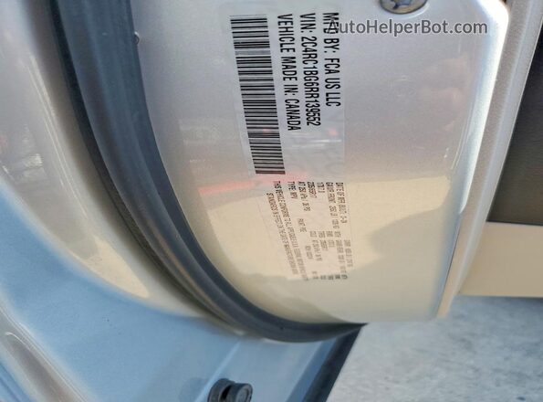2C4RC1BG6RR139552 2024 CHRYSLER PACIFICA Silver Widok naklejki z numerem VIN