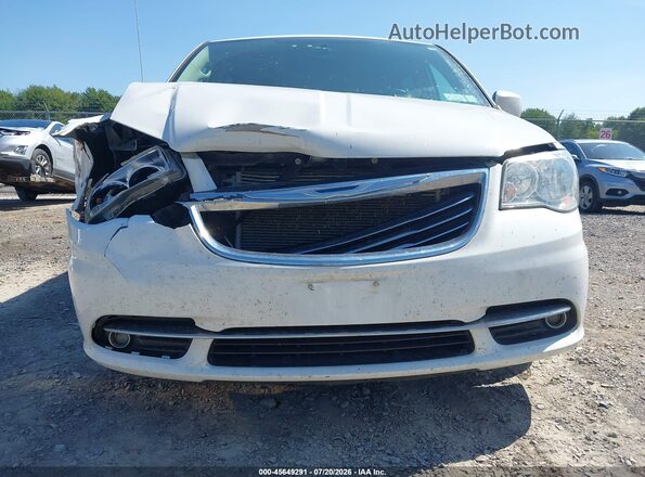 2C4RC1BG7GR187347 2016 CHRYSLER TOWN & COUNTRY Белый Вид спереди