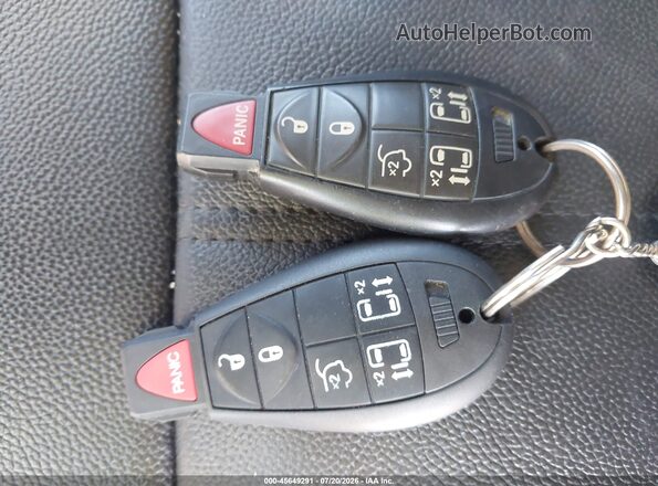 2C4RC1BG7GR187347 2016 CHRYSLER TOWN & COUNTRY Белый Вид панели приборов