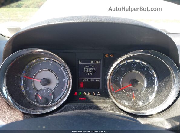2C4RC1BG7GR187347 2016 CHRYSLER TOWN & COUNTRY Белый Вид задних сидений
