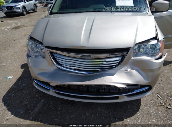 2C4RC1BG7GR286444 2016 CHRYSLER TOWN & COUNTRY Gold Vista frontal