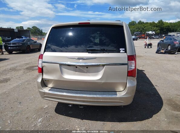 2C4RC1BG7GR286444 2016 CHRYSLER TOWN & COUNTRY Gold 
