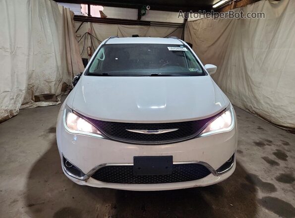 2C4RC1BG7JR149379 2018 CHRYSLER PACIFICA White Դիմացի տեսք