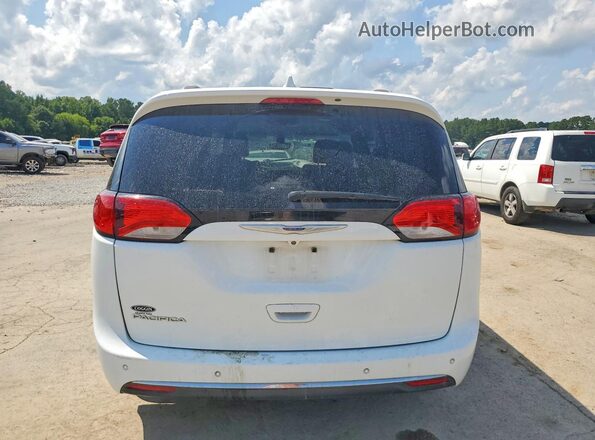 2C4RC1BG7JR172273 2018 CHRYSLER PACIFICA Белый Вид сзади