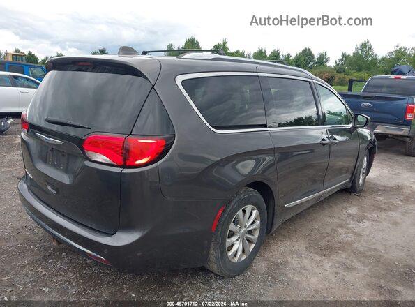 2C4RC1BG7JR235243 2018 CHRYSLER PACIFICA Gray Задня права чверть