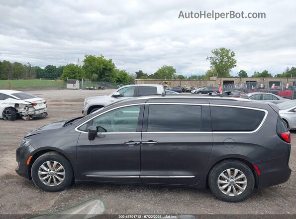 2C4RC1BG7JR235243 2018 CHRYSLER PACIFICA Gray Панорамний вид салону 360°
