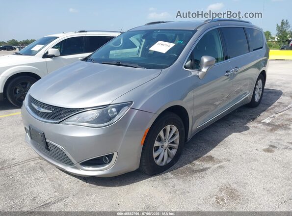 2C4RC1BG7JR356077 2018 CHRYSLER PACIFICA Silver Առջևի ձախ երեք քառորդ տեսարան