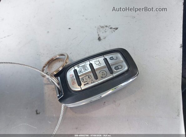 2C4RC1BG7JR356077 2018 CHRYSLER PACIFICA Silver Առջևի վահանակի տեսք