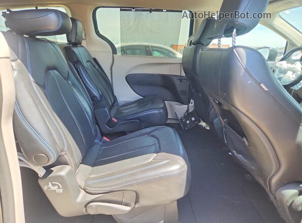 2C4RC1BG7MR598324 2021 CHRYSLER PACIFICA Черный Вид задних сидений
