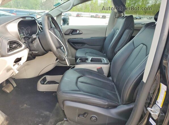 2C4RC1BG7RR167179 2024 CHRYSLER PACIFICA Black Front interior view