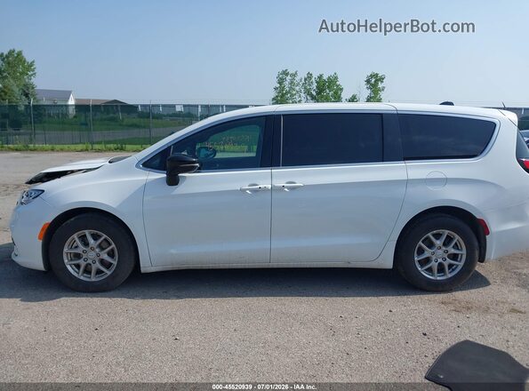 2C4RC1BG7TR217232 2026 CHRYSLER PACIFICA White Սալոնի 360 աստիճան տեսք