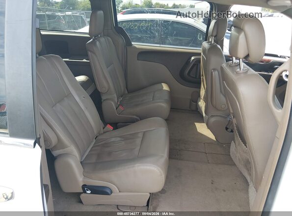 2C4RC1BG8GR119414 2016 CHRYSLER TOWN & COUNTRY White VIN კოდის სტიკერის ხედი