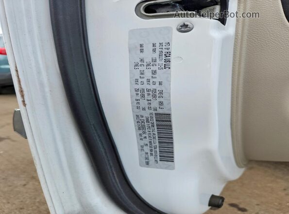 2C4RC1BG8GR214541 2016 CHRYSLER TOWN White VIN კოდის სტიკერის ხედი