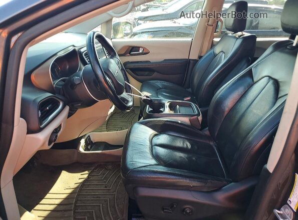 2C4RC1BG8JR110316 2018 CHRYSLER PACIFICA Gray Սալոնի դիմացի տեսք