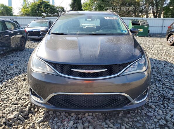2C4RC1BG8JR110316 2018 CHRYSLER PACIFICA Gray Դիմացի տեսք