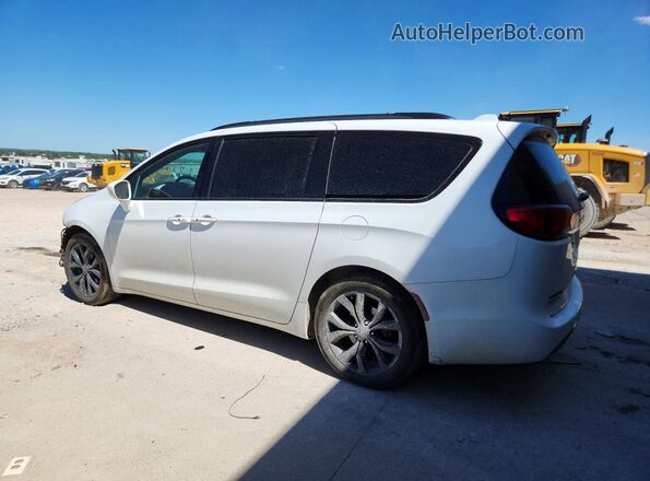 2C4RC1BG8JR334010 2018 CHRYSLER PACIFICA White Trasero izquierdo