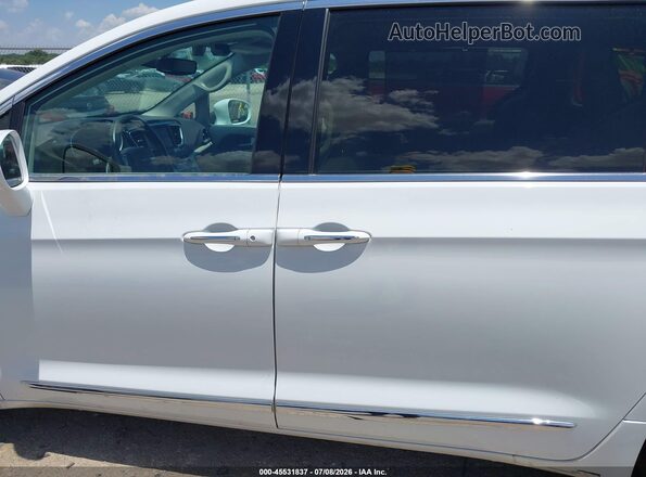 2C4RC1BG8LR134750 2020 CHRYSLER PACIFICA White Widok wnętrza 360 stopni