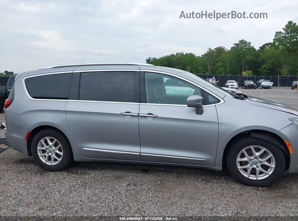 2C4RC1BG8LR276404 2020 CHRYSLER PACIFICA Серебряный Панорамный вид салона 360°