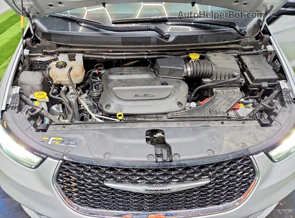 2C4RC1BG8RR140458 2024 CHRYSLER PACIFICA Silver Շարժիչի բաժամունքի տեսք