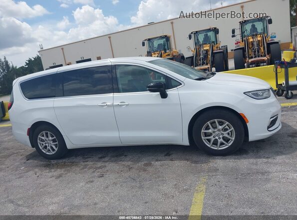 2C4RC1BG8RR182225 2024 CHRYSLER PACIFICA White Սալոնի հետևի տեսք