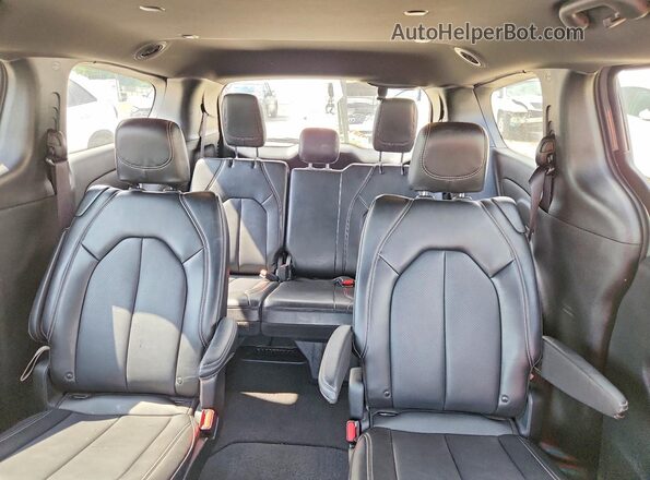 2C4RC1BG8SR548139 2025 CHRYSLER PACIFICA Gray Вид задніх сидінь