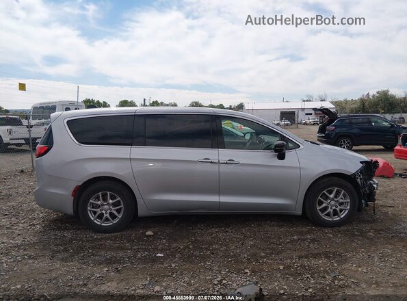 2C4RC1BG8TR191501 2026 CHRYSLER PACIFICA Silver სალონის 360-გრადუსიანი ხედი