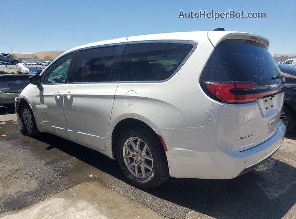 2C4RC1BG8TR201802 2026 CHRYSLER PACIFICA White 