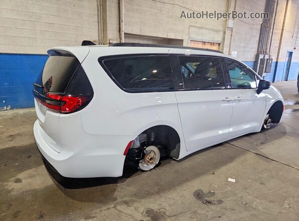 2C4RC1BG8TR267511 2026 CHRYSLER PACIFICA White Trasero derecho