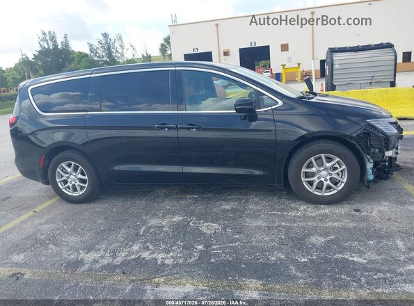 2C4RC1BG8VR559758 2027 CHRYSLER PACIFICA Black Widok wnętrza 360 stopni
