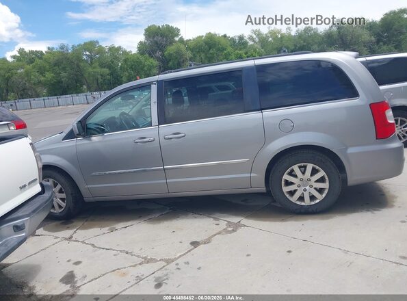 2C4RC1BG9GR156567 2016 CHRYSLER TOWN & COUNTRY Silver Սալոնի 360 աստիճան տեսք