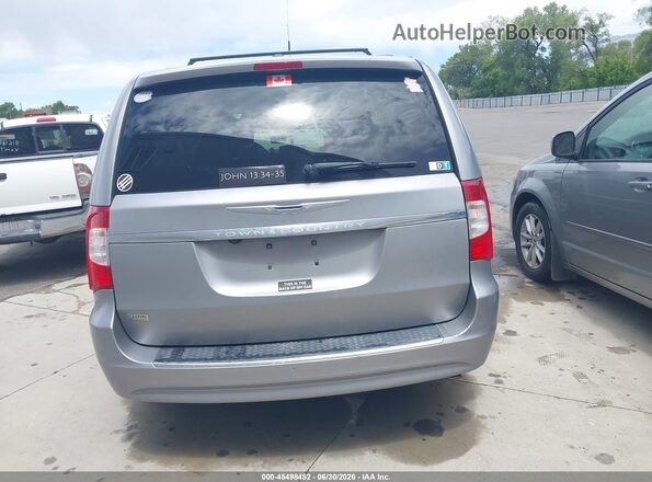 2C4RC1BG9GR156567 2016 CHRYSLER TOWN & COUNTRY Silver 