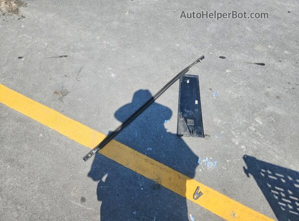 2C4RC1BG9GR245328 2016 CHRYSLER TOWN Tan Widok naklejki z numerem VIN