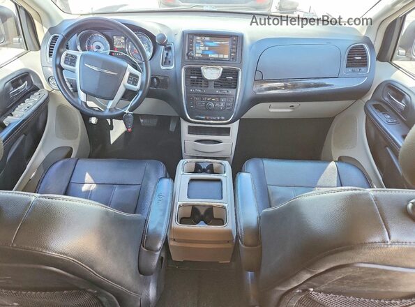 2C4RC1BG9GR290320 2016 CHRYSLER TOWN White Вид панелі приладів