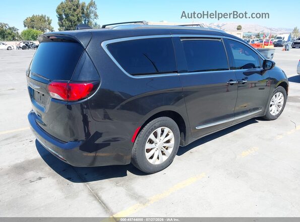 2C4RC1BG9JR120725 2018 CHRYSLER PACIFICA Black Հետևի աջ