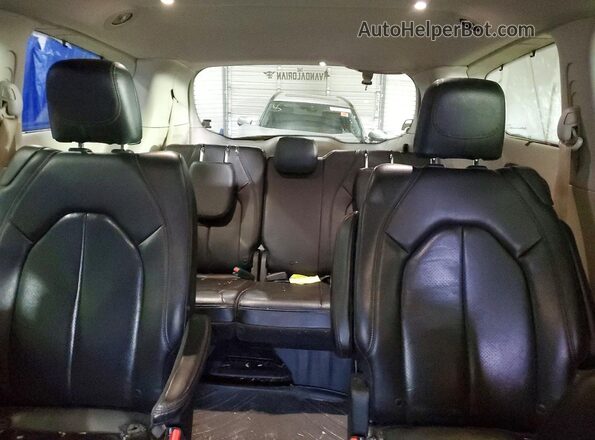 2C4RC1BG9KR625407 2019 CHRYSLER PACIFICA Белый Вид задних сидений