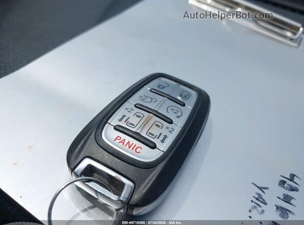 2C4RC1BG9MR529053 2021 CHRYSLER PACIFICA Gray Widok deski rozdzielczej