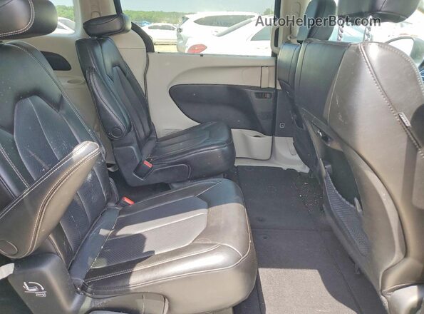 2C4RC1BG9PR521541 2023 CHRYSLER PACIFICA Черный Вид задней части салона