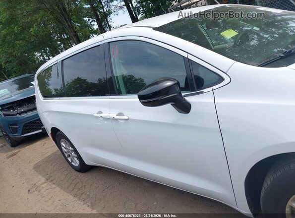 2C4RC1BG9RR106237 2024 CHRYSLER PACIFICA White Widok wnętrza z tyłu