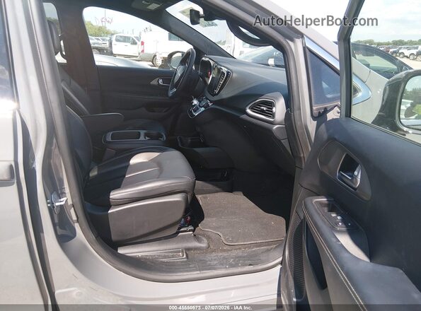 2C4RC1BG9SR530698 2025 CHRYSLER PACIFICA Gray Vista interior delantera